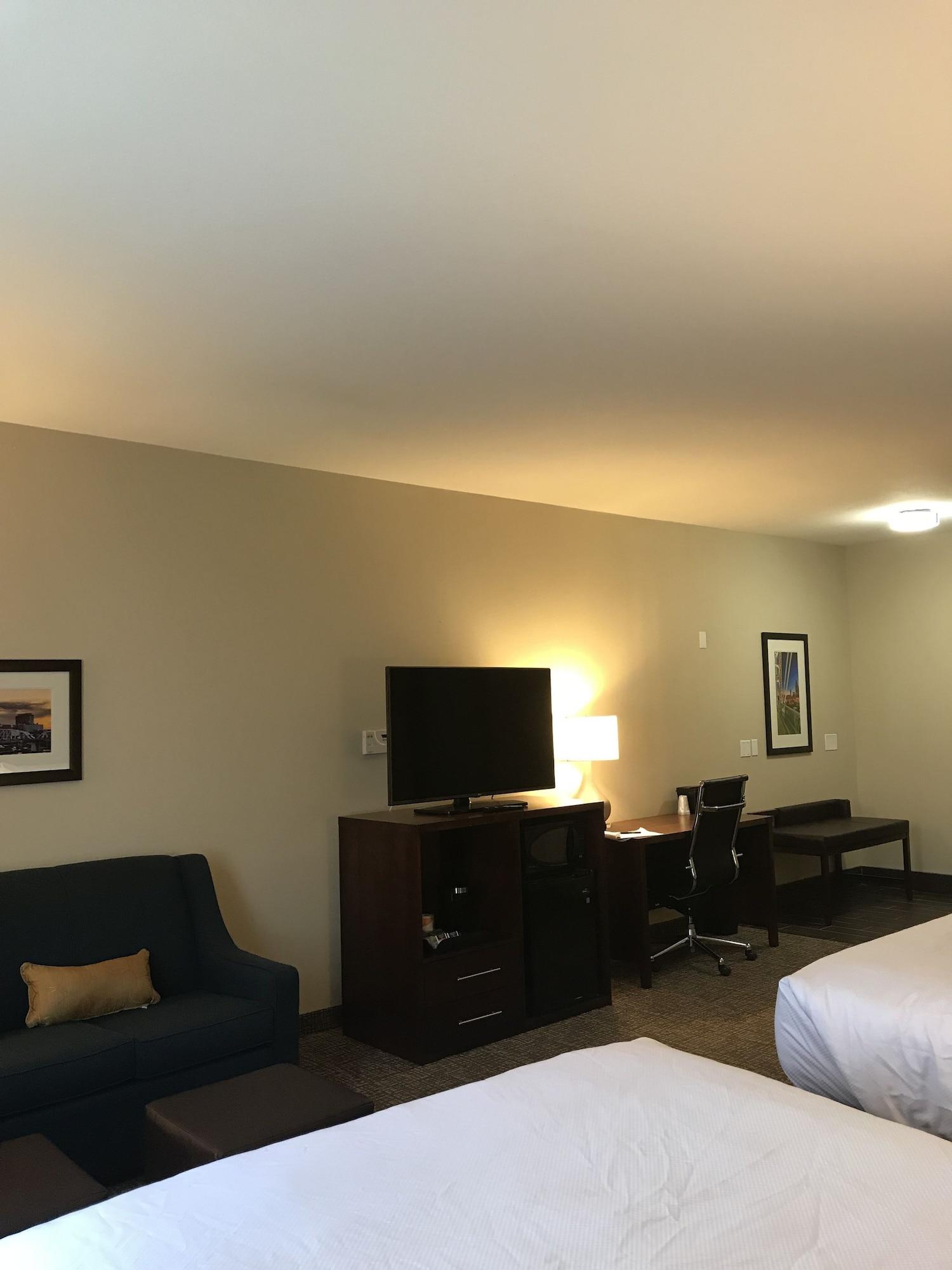Comfort Suites Кларксвилл Экстерьер фото