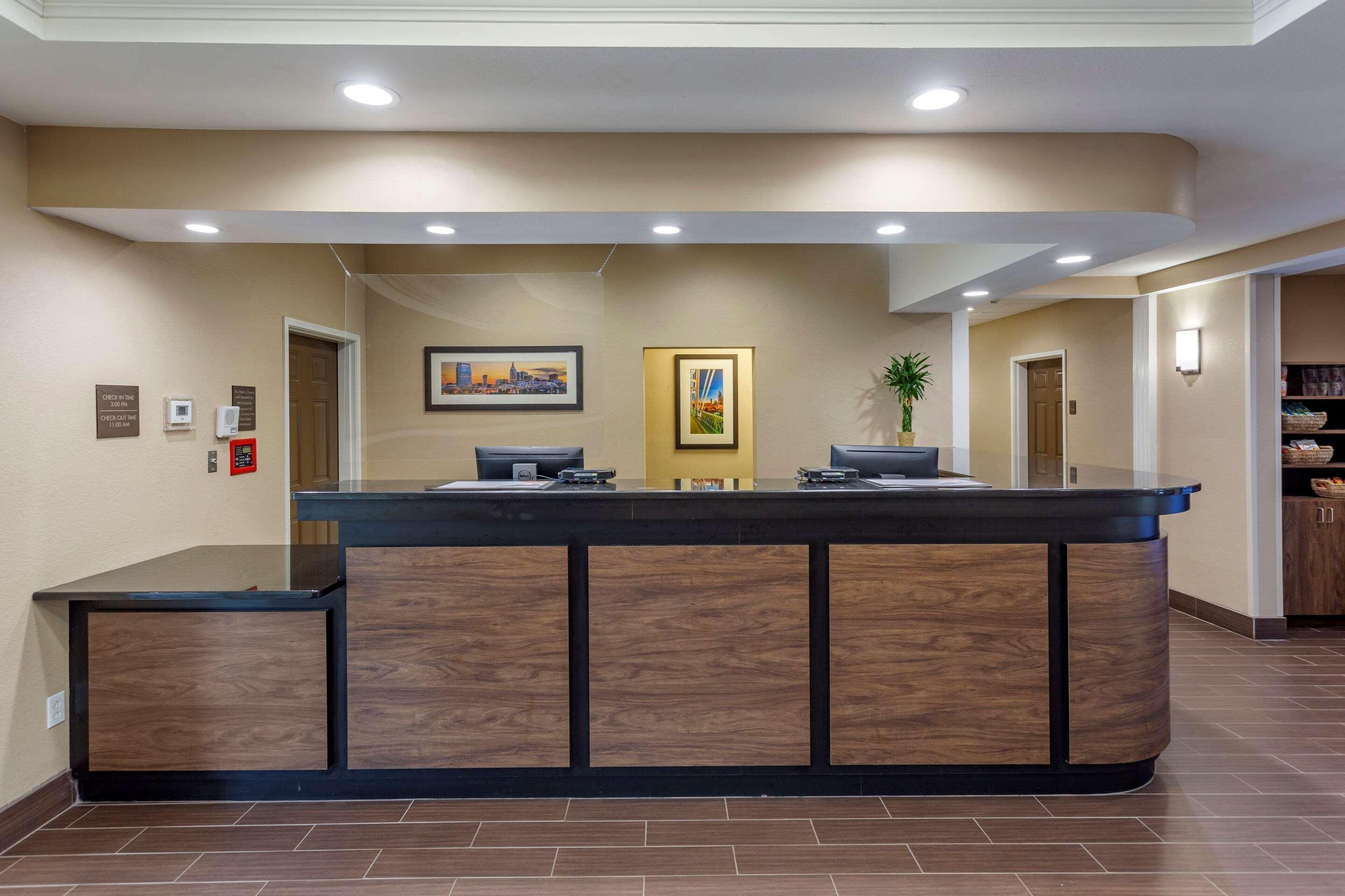 Comfort Suites Кларксвилл Экстерьер фото