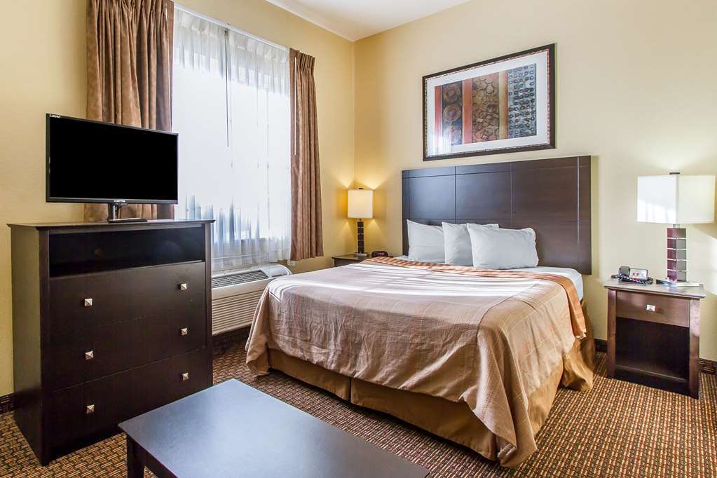 Comfort Suites Кларксвилл Номер фото