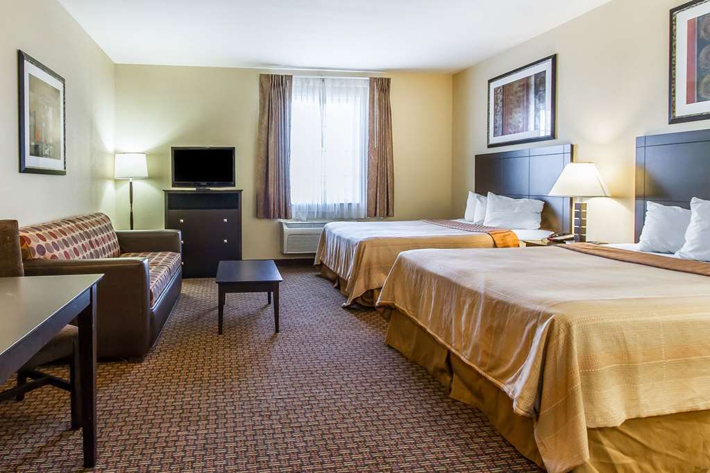 Comfort Suites Кларксвилл Номер фото