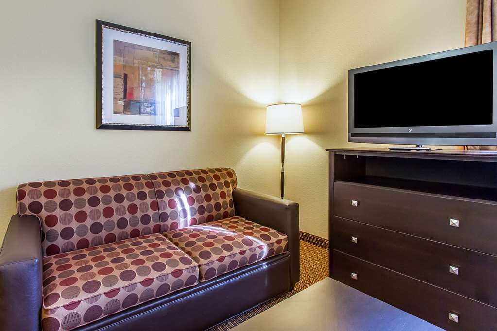Comfort Suites Кларксвилл Номер фото